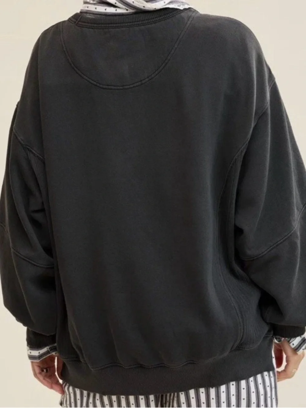 AERIE TRES CHIC SWEATSHIRT RADIANCE OVERSIZED FIT CREWNECK DARK GRAY Sz Large